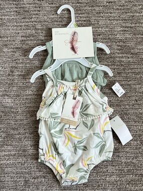 NWT Jessica Simpson Baby Summer Bodysuits
